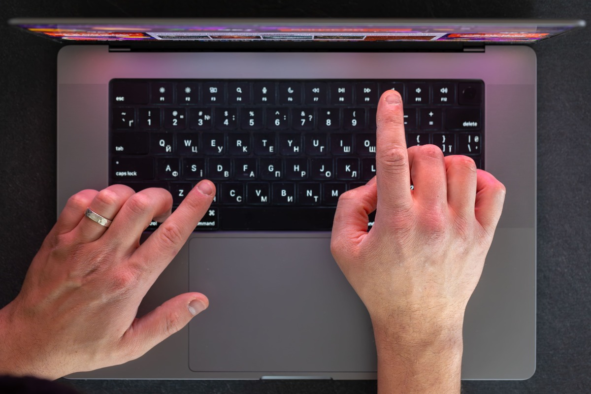 Как настроить горячие клавиши на macOS?